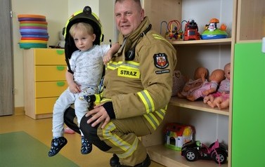 Dzień Strażaka w Żłobku &bdquo;Brzeskie Skrzaty&rdquo; 21