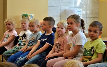 &bdquo;Burmistrz czyta przedszkolakom&rdquo; SP Wieniec