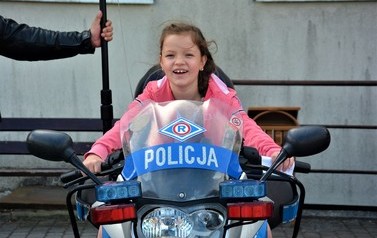 I Międzygminny Turniej Koszyk&oacute;wki Ulicznej oraz Szkolne Igrzyska Olimpijskie w SP Nr 1 w Brześciu Kujawskim 3