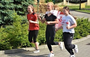 I Międzygminny Turniej Koszyk&oacute;wki Ulicznej oraz Szkolne Igrzyska Olimpijskie w SP Nr 1 w Brześciu Kujawskim 7