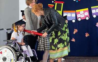 Ślubowanie klas pierwszych w ZNPO w Kąkowej Woli