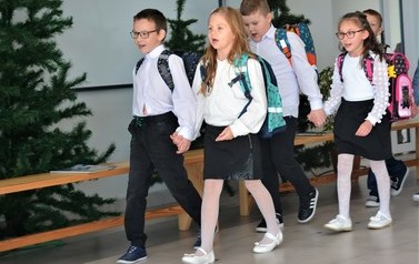 Ślubowanie klas pierwszych w SP w Brzeziu