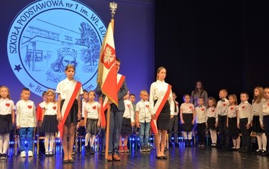 Ślubowanie klas pierwszych w SP Nr 1
