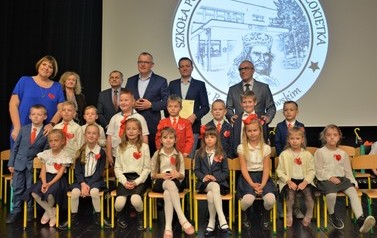 Ślubowanie klas pierwszych w SP Nr 1