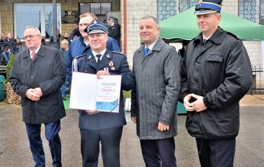Uroczystość 105-lecia OSP Guźlin i nadania nowego sztandaru 4