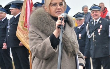 Uroczystość 105-lecia OSP Guźlin i nadania nowego sztandaru 5