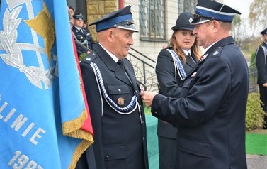 Uroczystość 105-lecia OSP Guźlin i nadania nowego sztandaru 11