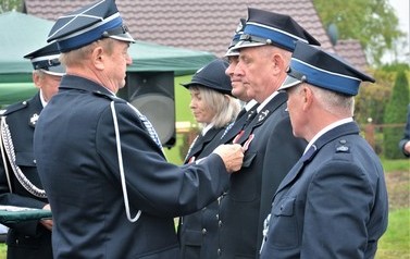 Uroczystość 105-lecia OSP Guźlin i nadania nowego sztandaru 13