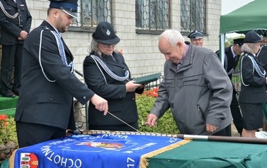 Uroczystość 105-lecia OSP Guźlin i nadania nowego sztandaru 31