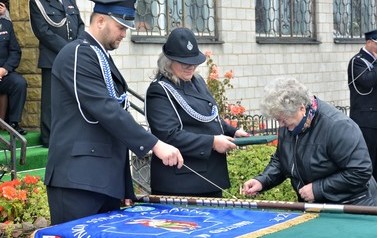 Uroczystość 105-lecia OSP Guźlin i nadania nowego sztandaru 37