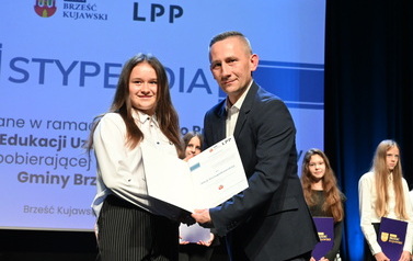 Stypendia 2026 wrzesień  15