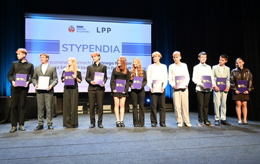 Stypendia 2026 wrzesień  28