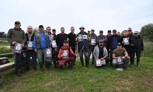 Zdjęcie do Wędkarskie spotkanie na Jeziorze Cmentowo